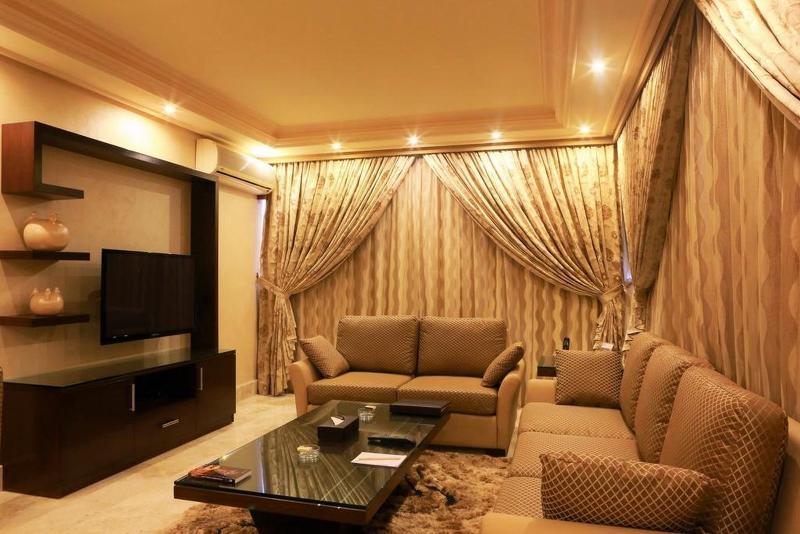 Imperial Suites Hotel Beirut Esterno foto