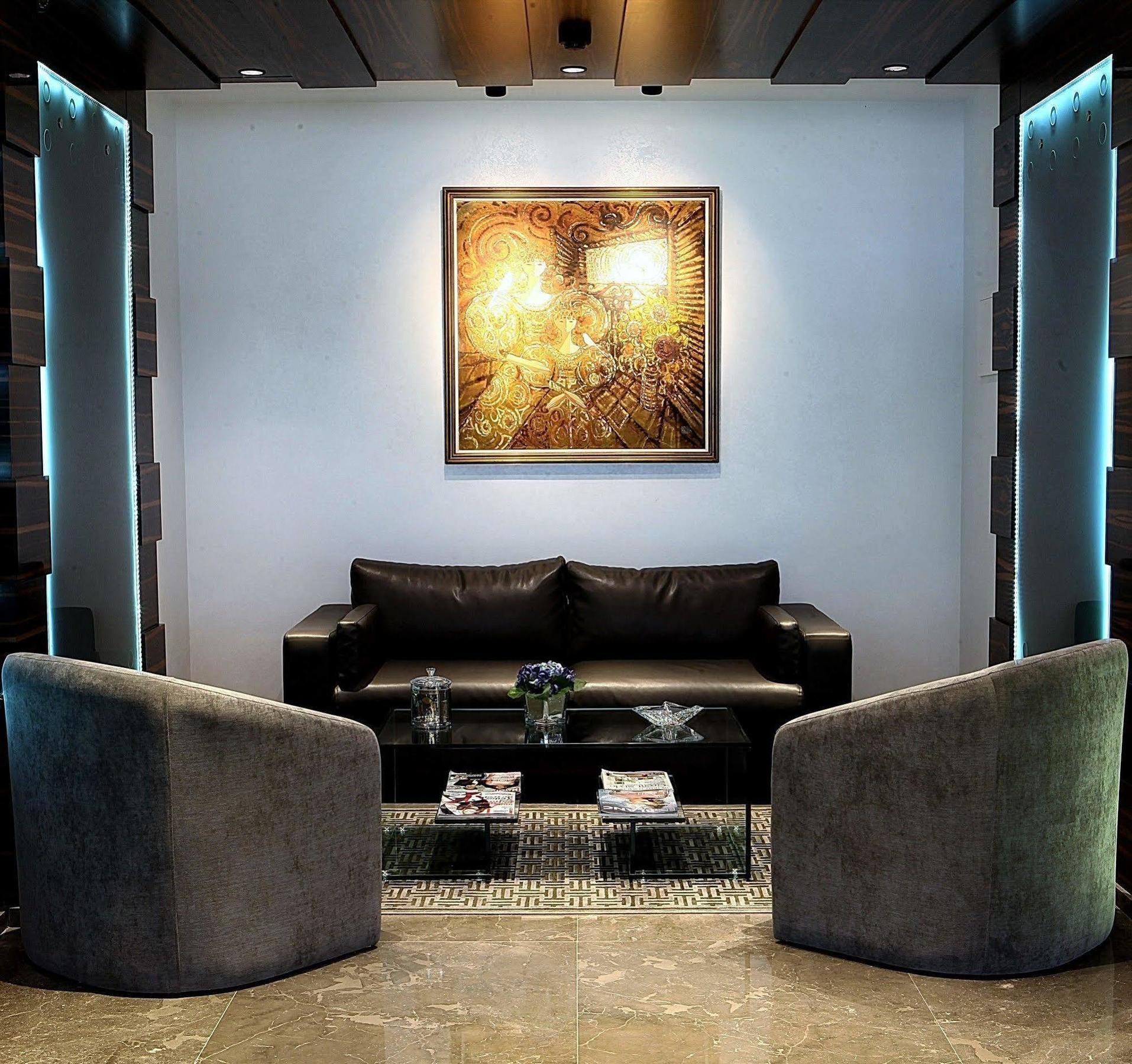 Imperial Suites Hotel Beirut Esterno foto