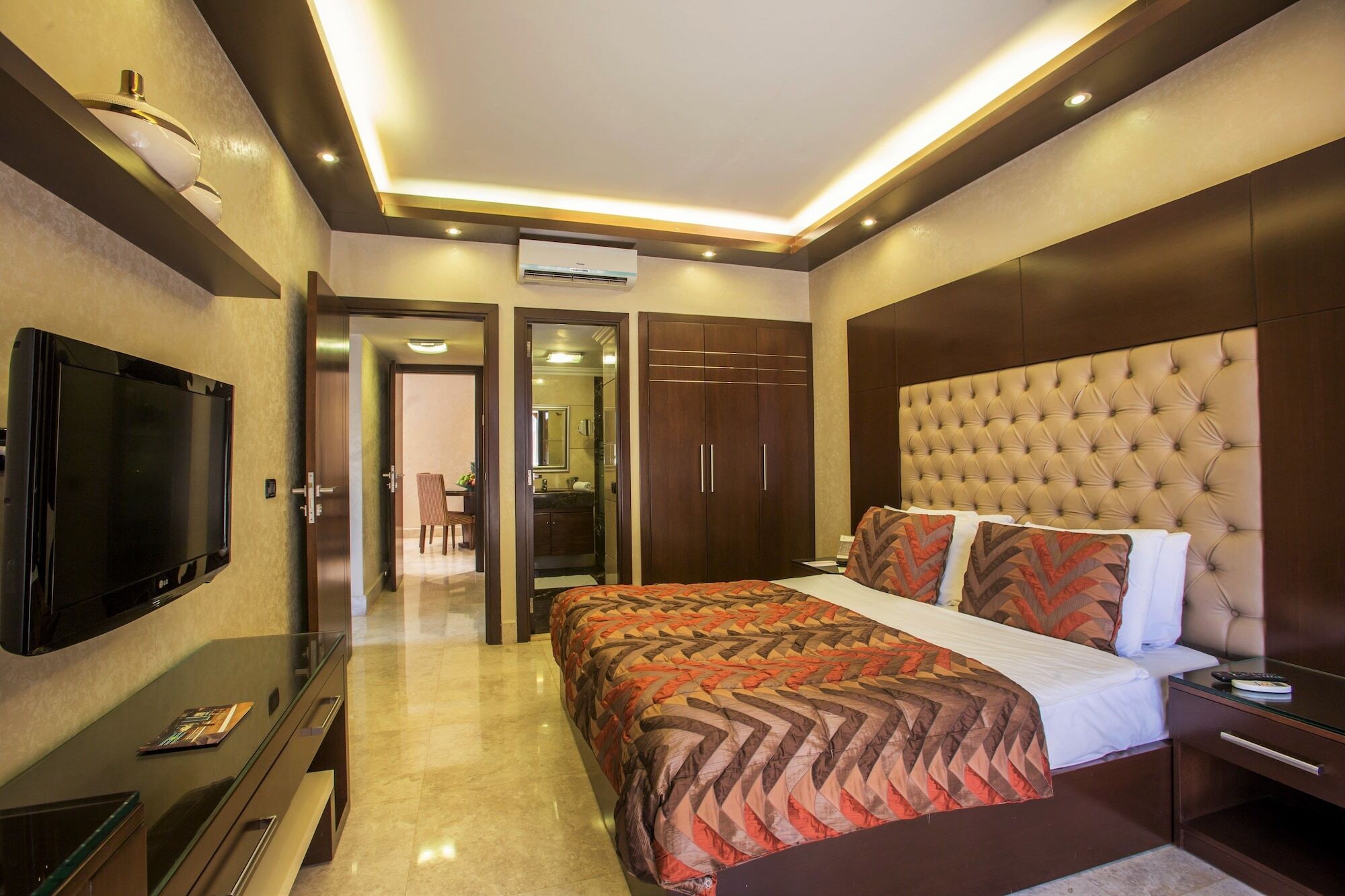 Imperial Suites Hotel Beirut Esterno foto