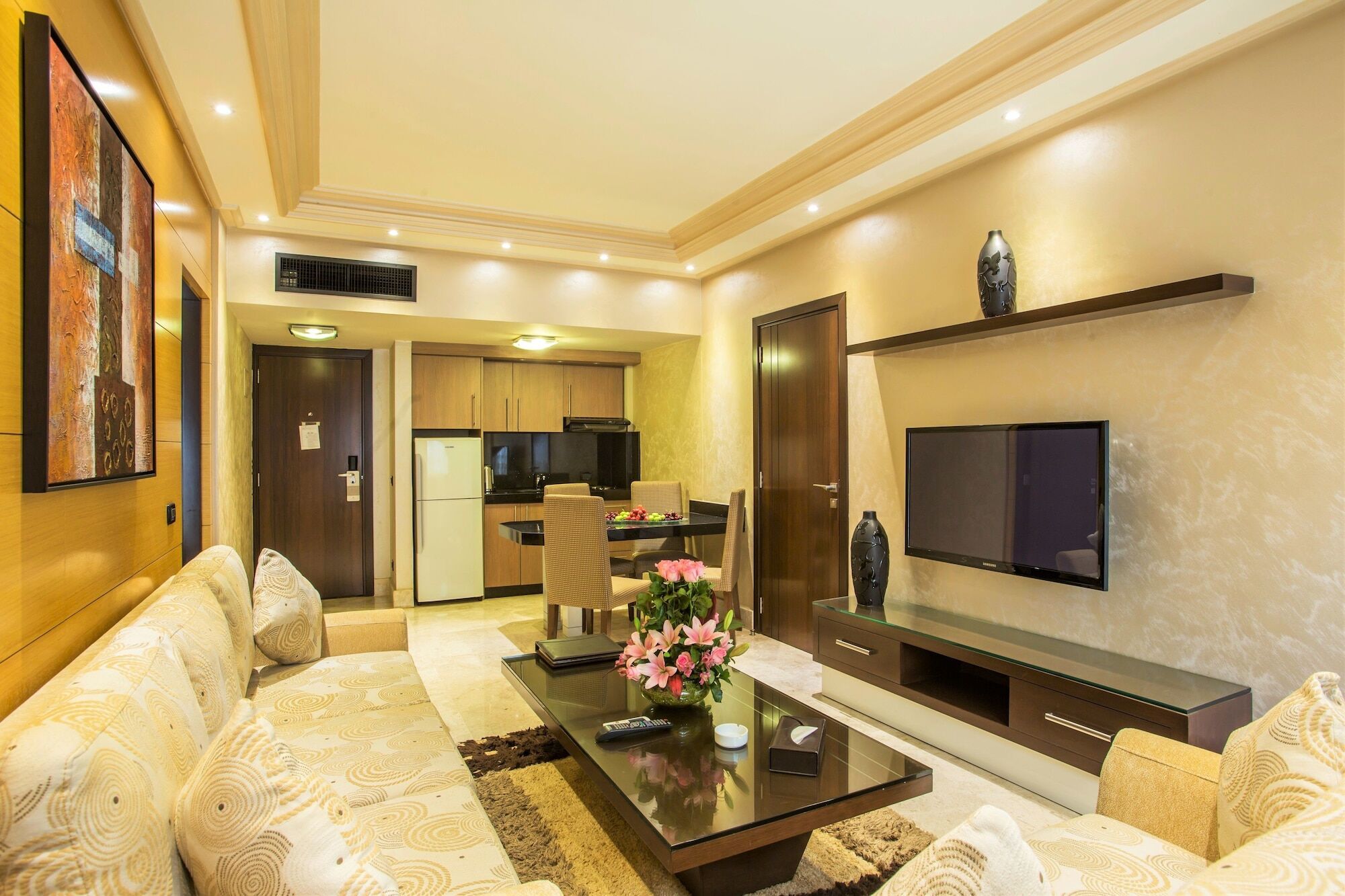 Imperial Suites Hotel Beirut Esterno foto